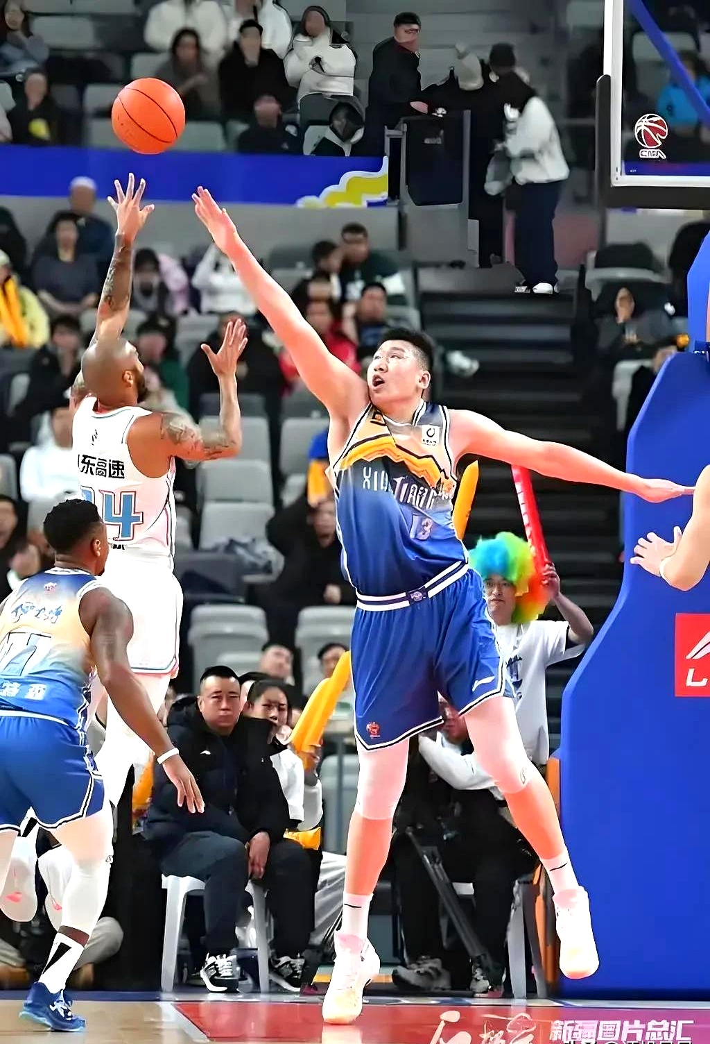 曝山东男篮接触大外援 曝山东男篮接触大外援