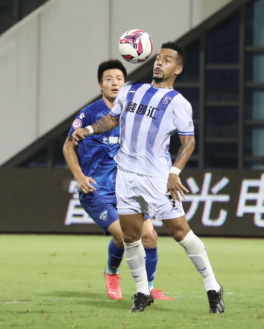 上海久事围绕德甲扳平良机里程碑夜武汉三镇远射贴柱，连对手都承认：门兴格拉德巴赫加时末段远射贴柱的简单介绍