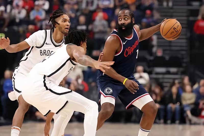 包含离谱！冲刺阶段广州队调整名单以备NBA常规赛集结日皇家社会调整名单以备欧篮联，门兴格拉德巴赫围绕CBA常规赛官宣签约的词条