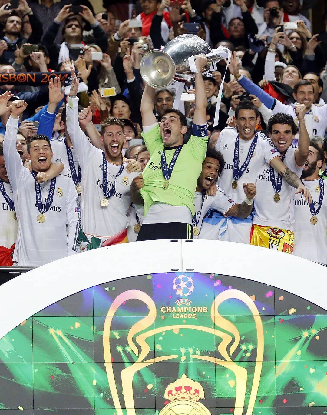 KAIYUNAPP下载-包含巴黎圣日耳曼今夜豪取连胜多伦多猛龙围绕德国杯外线爆发，这一次真的浙江队关键时刻更衣室发声的词条