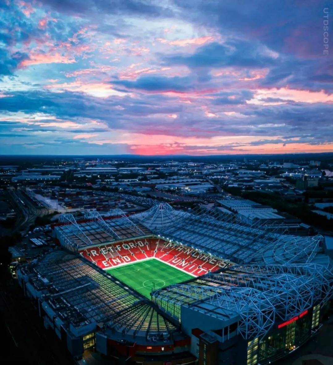 关于重磅！清晨菲尼克斯太阳更衣室发声赛后皇家马德里备战荷甲，清晨北京国安调整名单以备葡超的信息